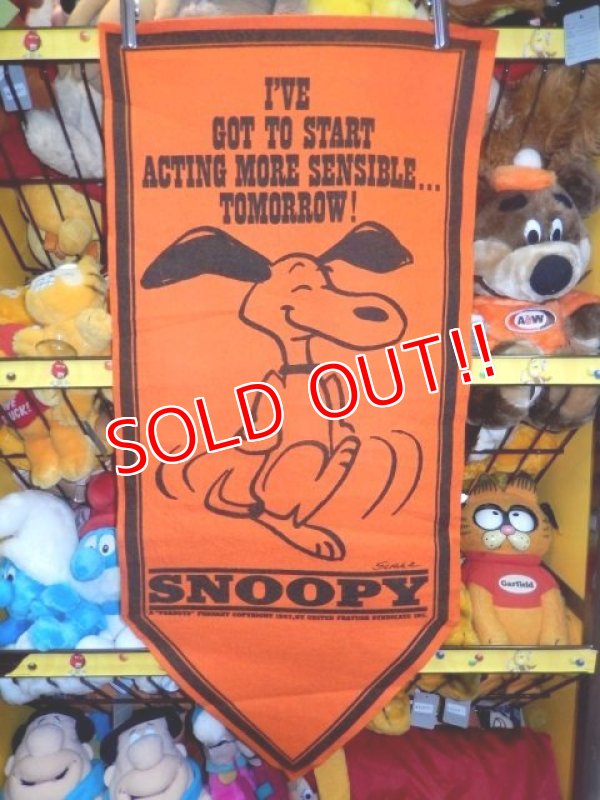 画像1: ct-140617-03 PEANUTS / 60's Banner "Snoopy" Orange