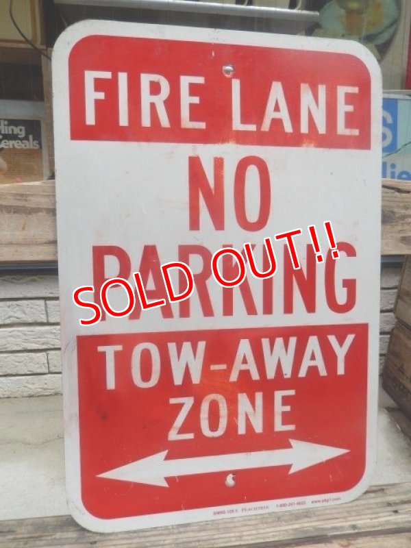 画像1: dp-140606-01 Road sign "FIRE LANE NO PARKING"