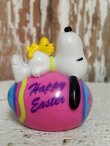 画像1: ct-140909-21 Snoopy / Whitman's 1998 PVC Pink Easter Egg 