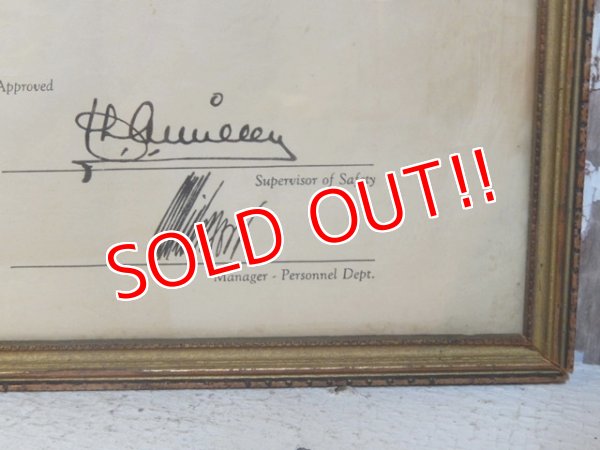 画像3: dp-150302-04 TEXACO / 40's Certificare of First Aid Instructions Frame