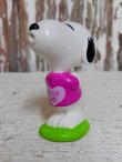 画像1: ct-150310-71 Snoopy / Whitman's 2001 PVC "Kiss Me"