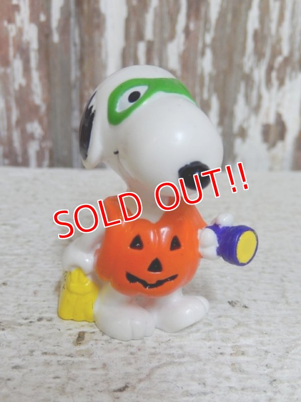 画像1: ct-150310-71 Snoopy / Whitman's 1996 PVC "Jack-O-Lantern"