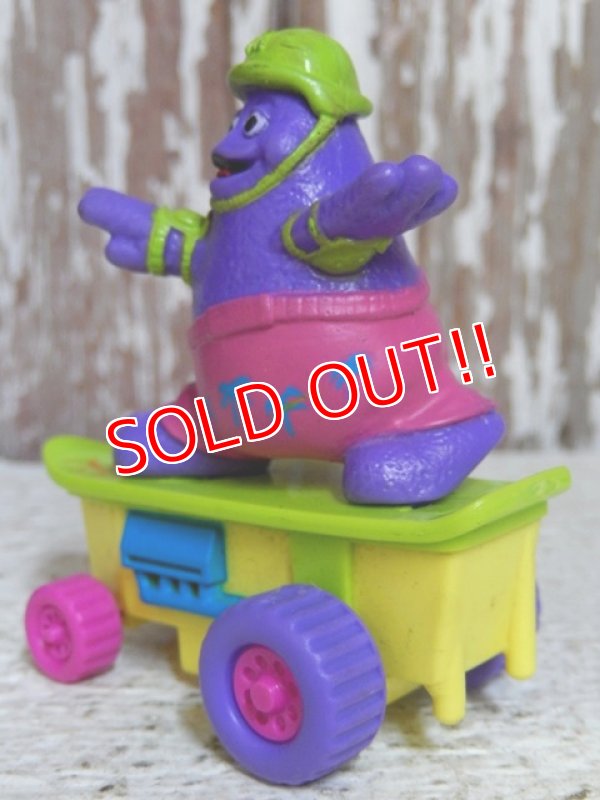 画像2: ct-150407-72 McDonald's / Grimace 1992 Meal Toy "Skateboard"