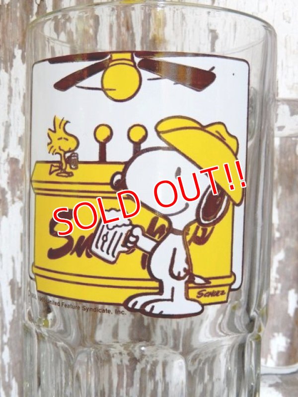 ct-150804-12 Snoopy / 70's Beer Mug 