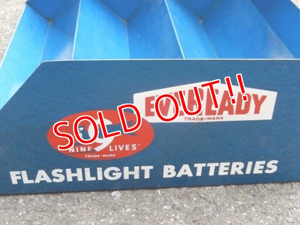 画像2: dp-150811-02 EVEREADY / Vintage Battery Rack