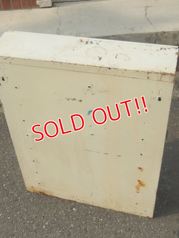 画像13: dp-150819-04 Wheel Safety Service / Vintage Cabinet