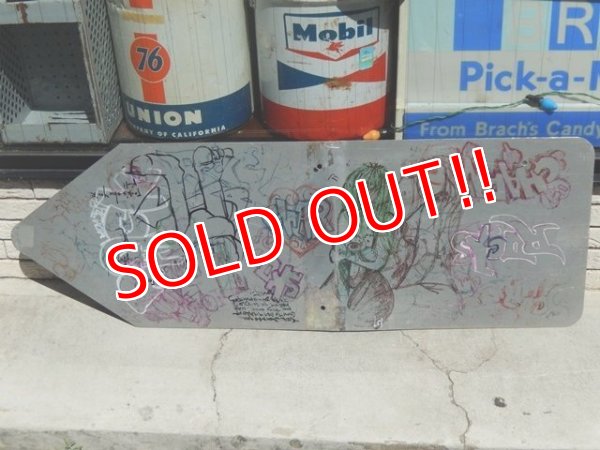 画像8: dp-150902-23 80's〜ONE WAY Road Sign