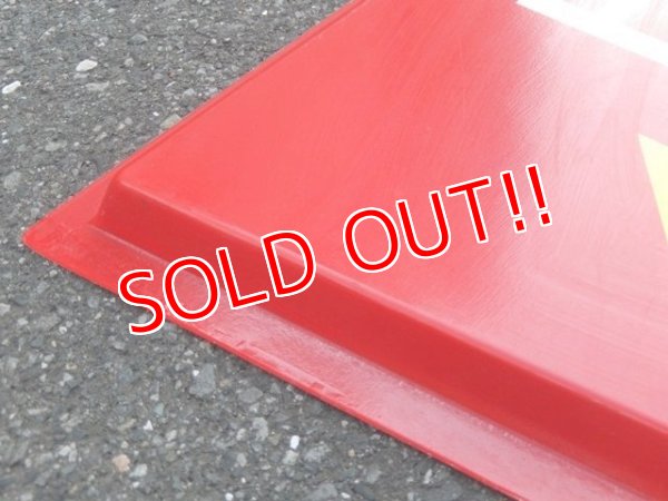 画像4: dp-151014-05 McDonald's / Drive-thru EXIT Sign