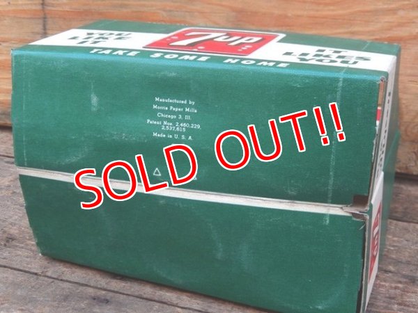 画像7: dp-151224-04 7up / Vintage Paper Bottle Carrier