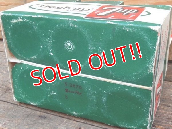 画像7: dp-151224-04 7up / Vintage Paper Bottle Carrier