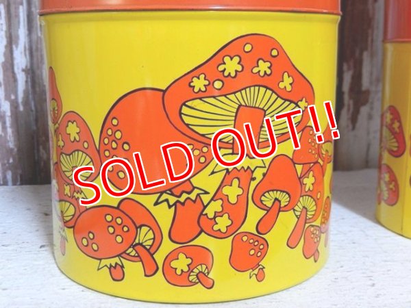 画像2: dp-151104-12 Vintage Mushroom Tin Canister