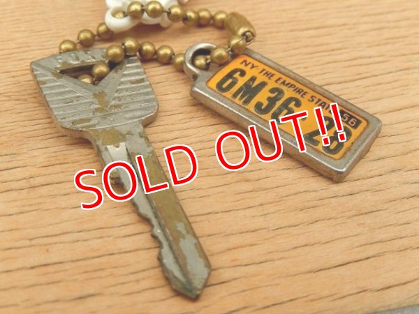 画像6: dp-160309-10 AC Spark Plug / Trailer Keyring