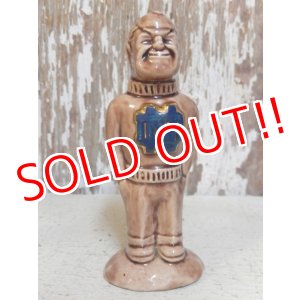 画像: ct-160309-56 University of Notre Dame / Vintage Ceramic Display