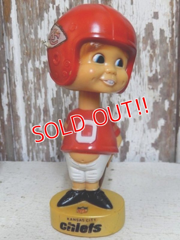 画像1: ct-160309-55 NFL 70's Bobble Head "Kansas City Chiefs"