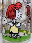 画像2: gs-160603-03 Peanuts / Anchor Hocking 70's "Kite Flying for Charlie Brown"