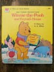 画像1: bk-160615-12 Winnie the Pooh / Whitman 60's Book