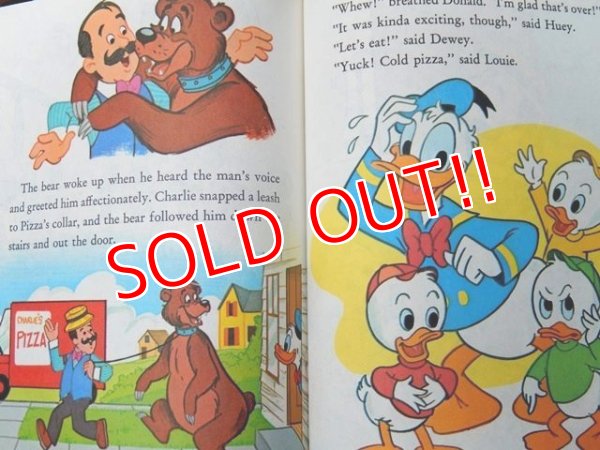 画像4: bk-160615-20 Donald Duck and the One Bear / 70's Little Golden Book