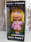 画像1: ct-161201-05 Funko Wacky Wobbler / The Muppets "Miss Piggy"