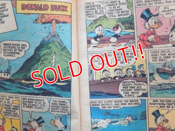 画像2: ct-161120-22 Walt Disney Comic Digest / 70's Christmas in Disneyland