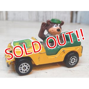 画像: ct-161218-08 Yogi Bear / Corgi 80's Die Cast Jeep