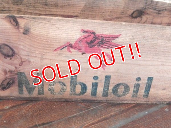 画像2: dp-170403-06 Mobiloil / 1940's-1950's Wood Box
