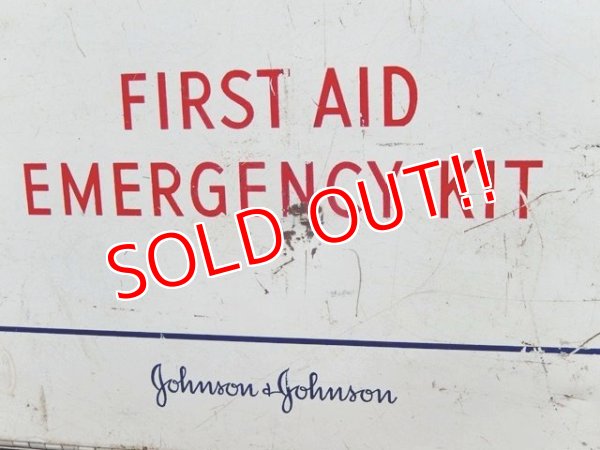 画像2: dp-170422-08 Johnson & Johnson / 60's-70's First Aid Kit Box