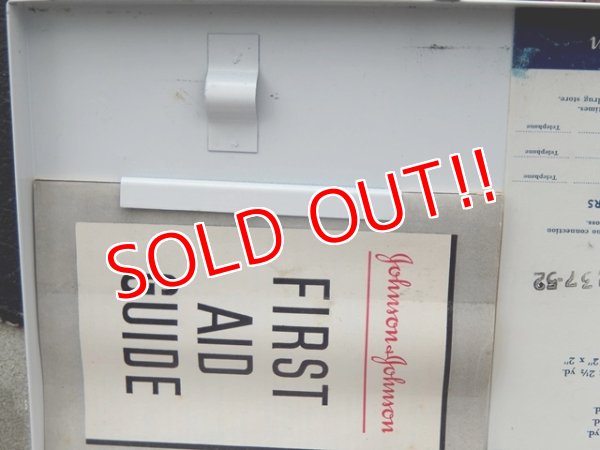 画像6: dp-170422-08 Johnson & Johnson / 60's-70's First Aid Kit Box