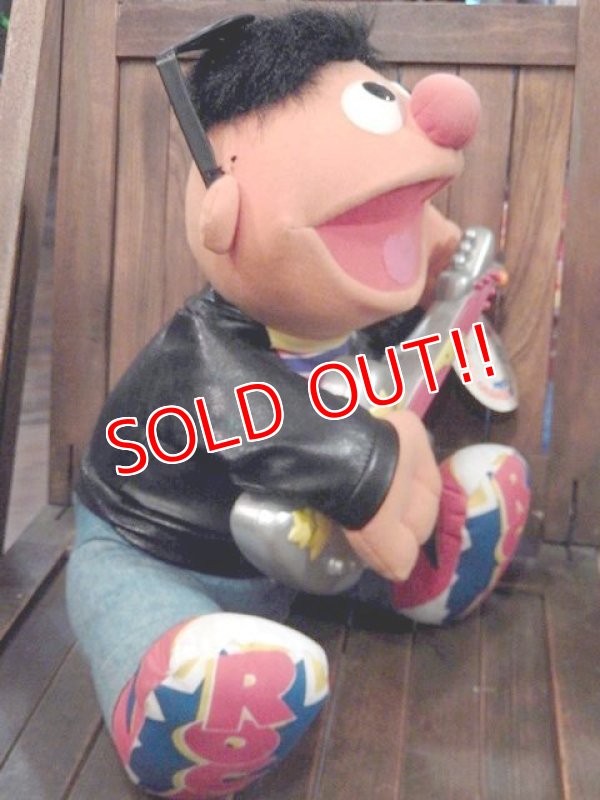画像4: ct-130607-04 Ernie / Tyco 1998 Plush Doll "Guitarlist"