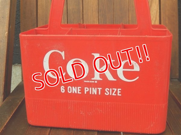画像2: dp-170803-08 Coca Cola / Plastic Bottle Carrier
