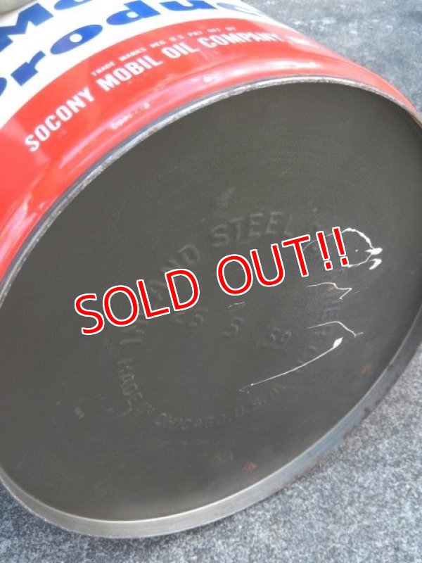 画像8: dp-170810-15 Mobil / 1950's 5 Gallon Oil Can