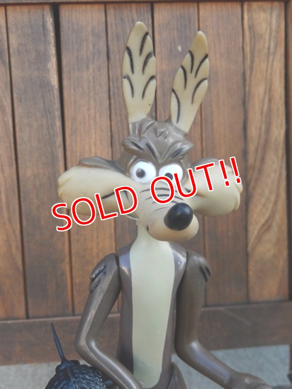画像2: ct-170901-36 Wile E. Coyote / R.DAKIN 1970's Figure w/stand Goofy Grams