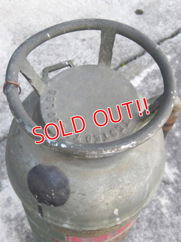画像2: dp-170901-10 1940's Metal Fire Extinguisher