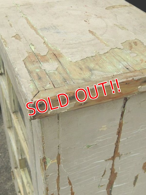 画像3: dp-170810-27 Milk Paint Vintage Wood Cabinet