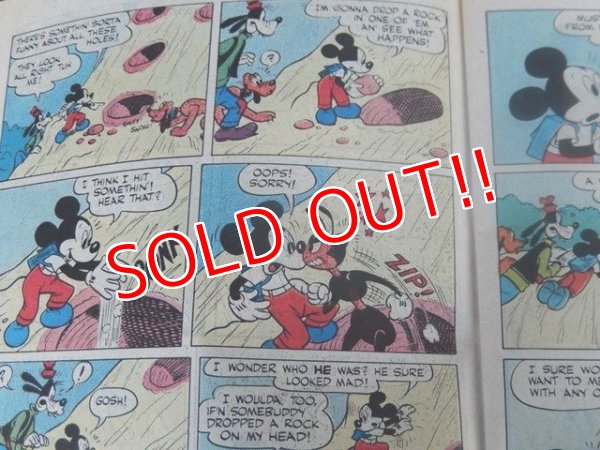 画像2: ct-171001-46 Mickey Mouse and Pluto Comic March 1989