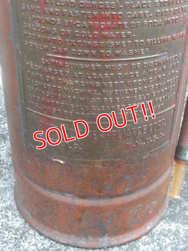 画像3: dp-171101-13 1940's Metal Fire Extinguisher