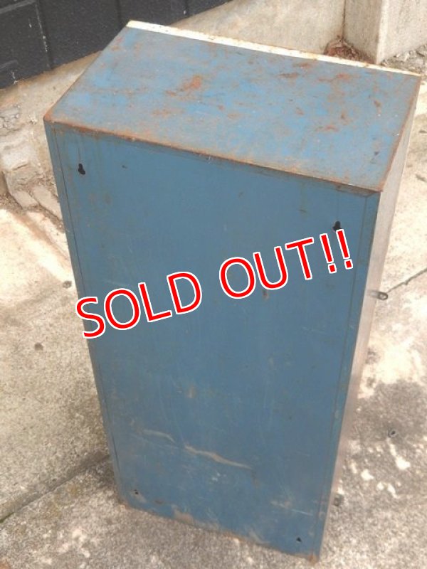 画像11: dp-171101-03 NAPA Belden / Vintage Metal Cabinet