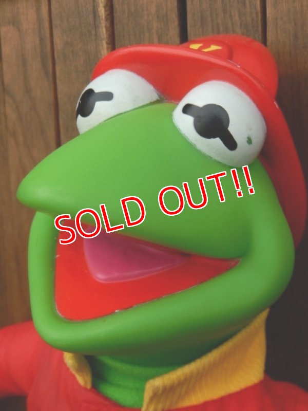 画像2: ct-171109-19 Kermit the Frog / Mattel 1990's Firefighter Plush Doll