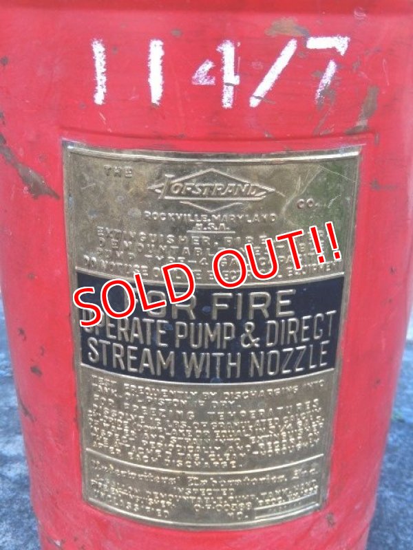 画像2: dp-171206-03 1940's Pump Fire Extinguisher