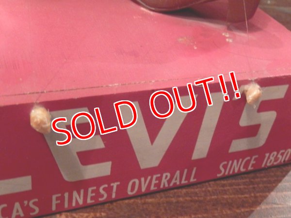 画像12: dp-171001-27 LEVI'S / 1970's Saddleman Store Display