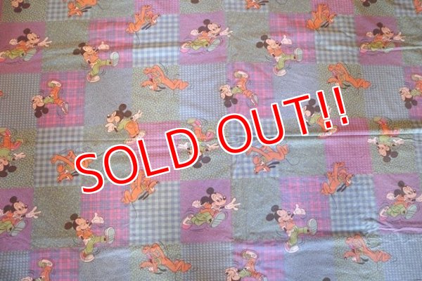 画像2: ct-180201-93 Mickey Mouse & Pluto / 1980's Flat Sheet (Twin size)