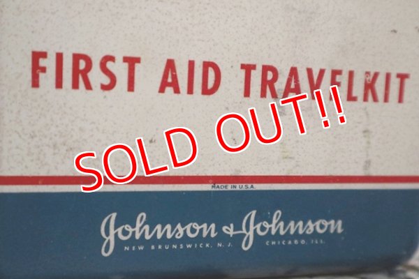 画像2: dp-180302-02 Johnson & Johnson / 1950's First Aid Kit Box