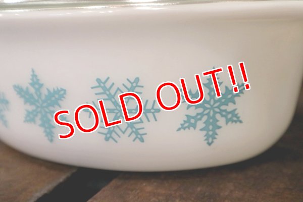 画像3: dp-180302-51 Pyrex / 1960's-1970's Snowflake Casserole