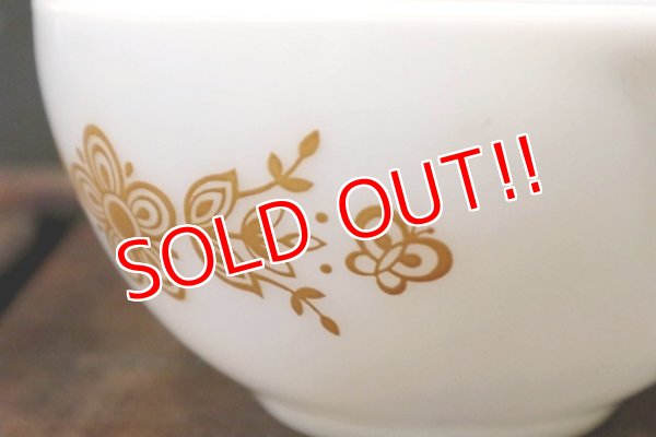 画像4: dp-180302-59 Pyrex / 1960's-1970's Butterfly Gold Mixing Bowl (S)