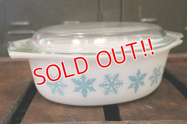 画像1: dp-180302-51 Pyrex / 1960's-1970's Snowflake Casserole