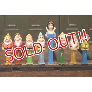 画像: pz-130917-04 Snow White & 7 Dwarfs / PEZ Dispenser Set