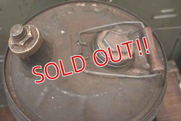 画像6: dp-180701-22 Quaker State / 1960's 5 Gallon Oil Can