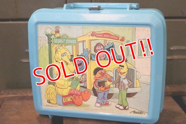 画像2: ct-180801-07 SESAME STREET / Aladdin 1980's Lunchbox & Bottle
