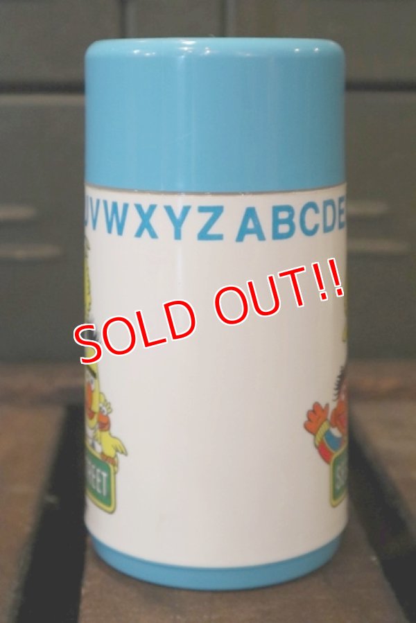 画像10: ct-180801-07 SESAME STREET / Aladdin 1980's Lunchbox & Bottle