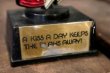 画像3: ct-180801-45 Snoopy / AVIVA 70's Trophy " A Kiss A Day Keeps The Blahs Away!"