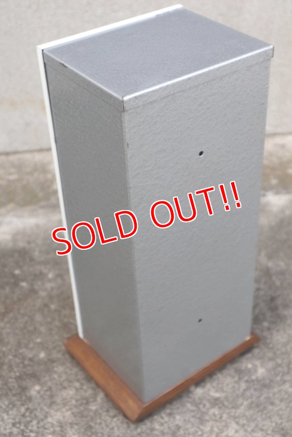 画像6: dp-180901-06 U.S. Postage Stamps / 1960's Vending Machine